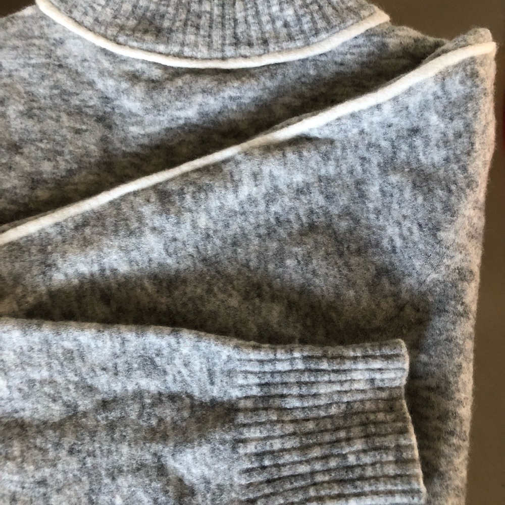 Athleta Wool Blend Sweater, Small - Picture 3 of 8